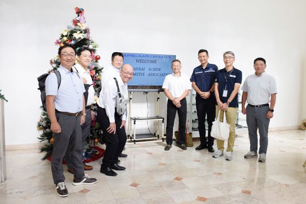 Philippines Ogami Corporation にての面談の様子