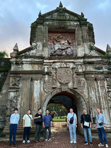 サンチャゴ要塞にての集合写真